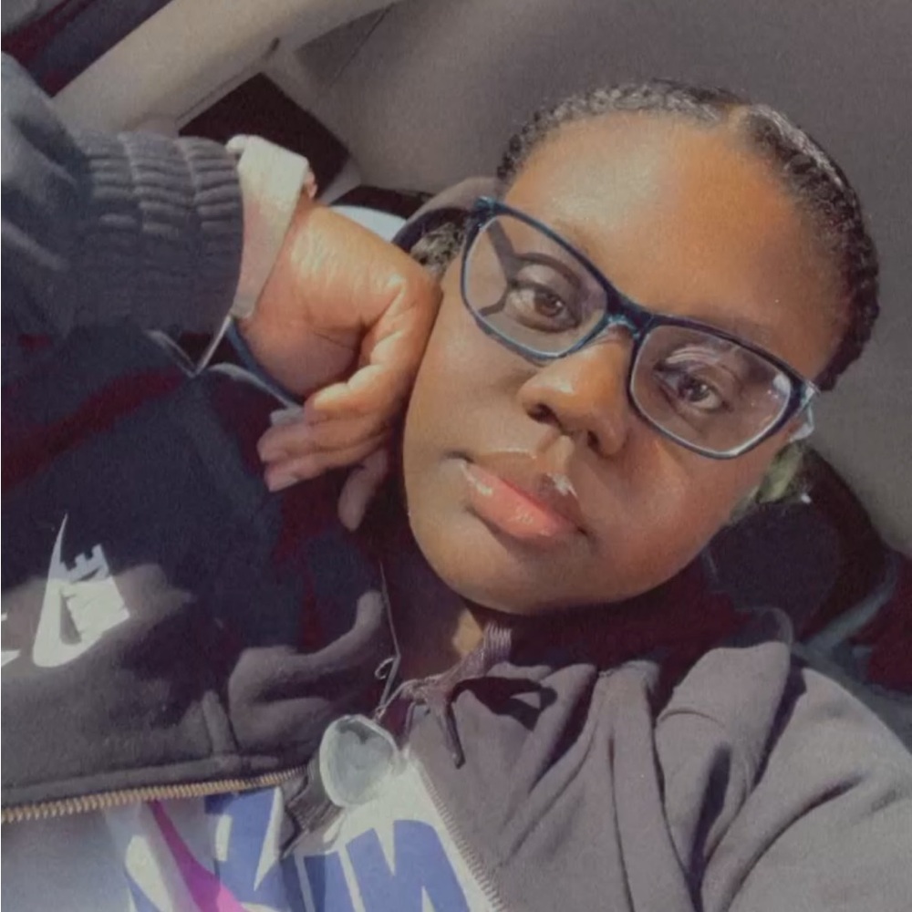 Meet your Posher, Marjuanii